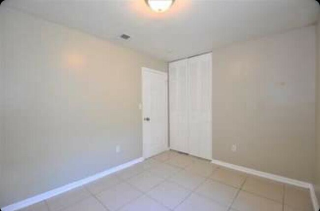 Foto del edificio - 8431 SW 129th Ave