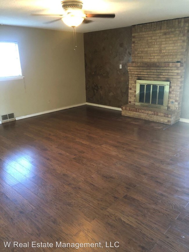 Foto del edificio - 3 br, 2 bath House - 7627 Loma Vista