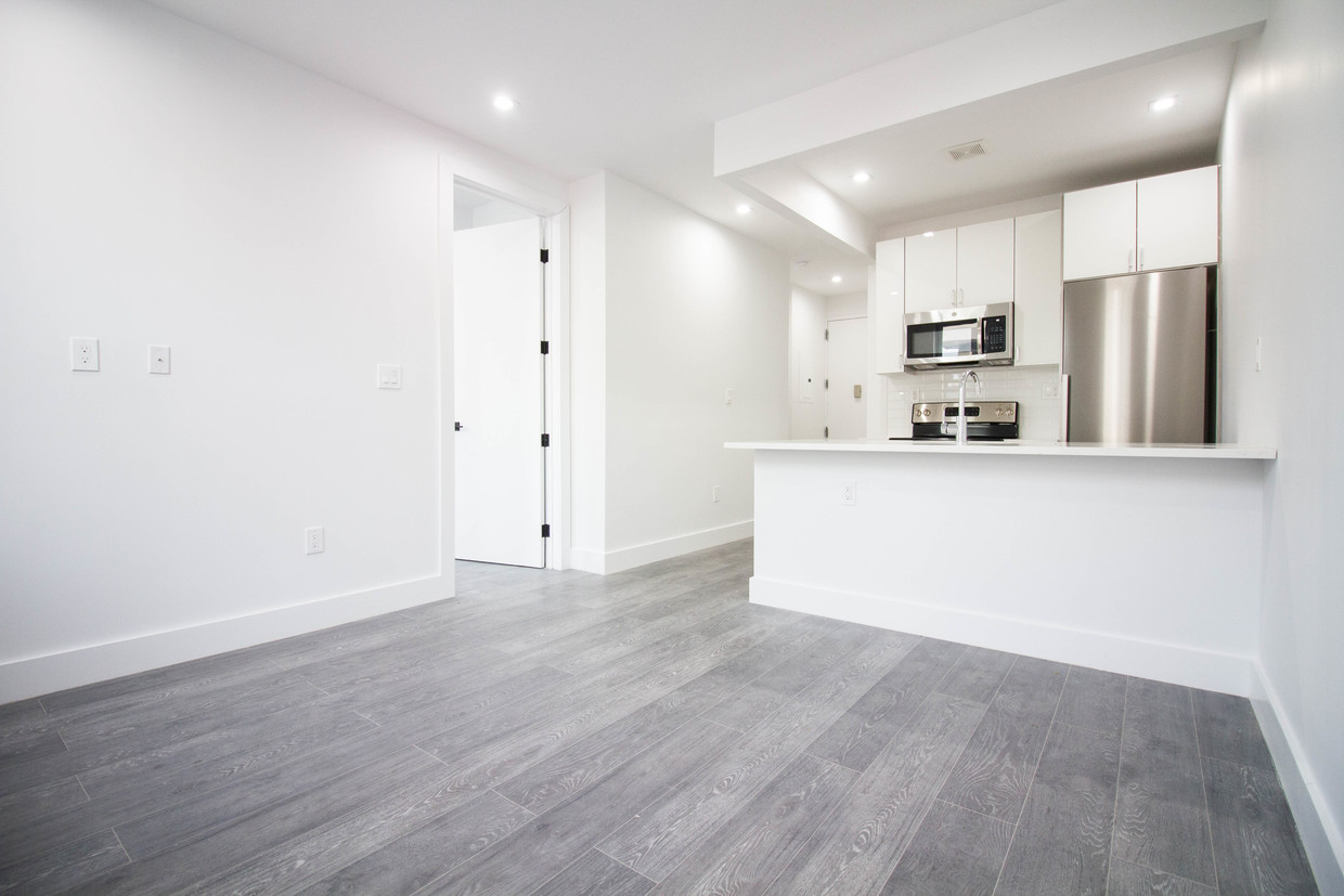 Foto principal - 206 Nassau Ave