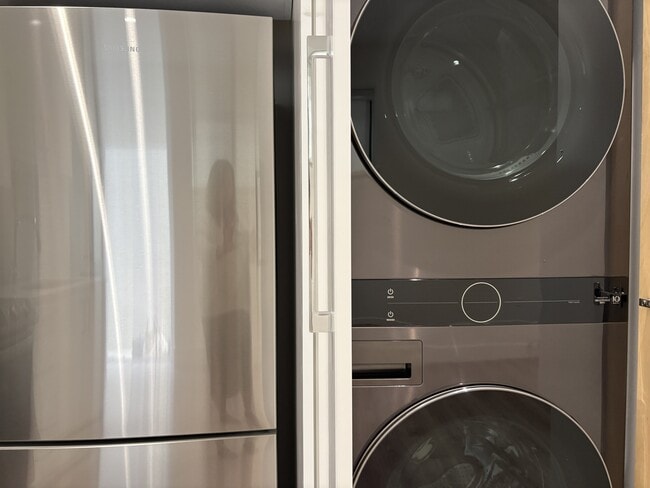 Building Photo - 7495 Aubrey St