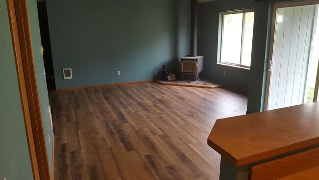 Building Photo - 3 br, 2 bath House - 2202 N Brookfield Street