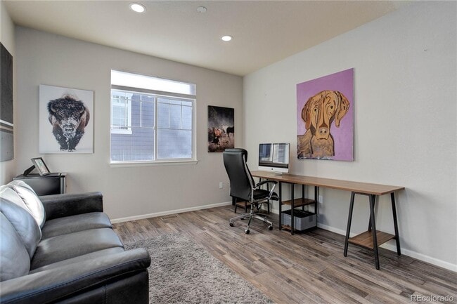 Building Photo - 11631 S Maiden Hair Way