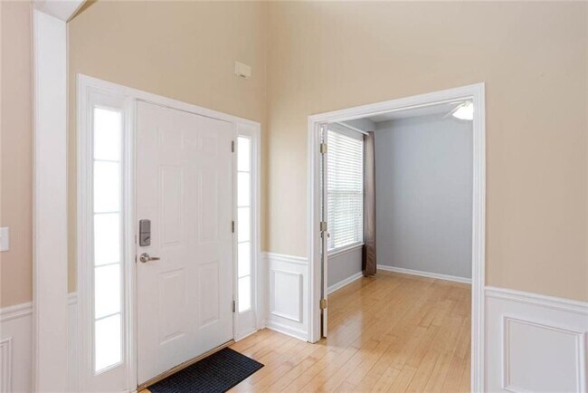 Building Photo - 3008 Donamire Ave NW