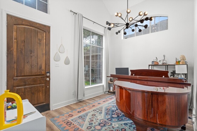 Building Photo - 13917 Fallsprings Way