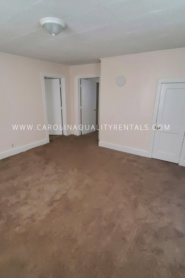 Foto del edificio - 2 bed 1 bath house