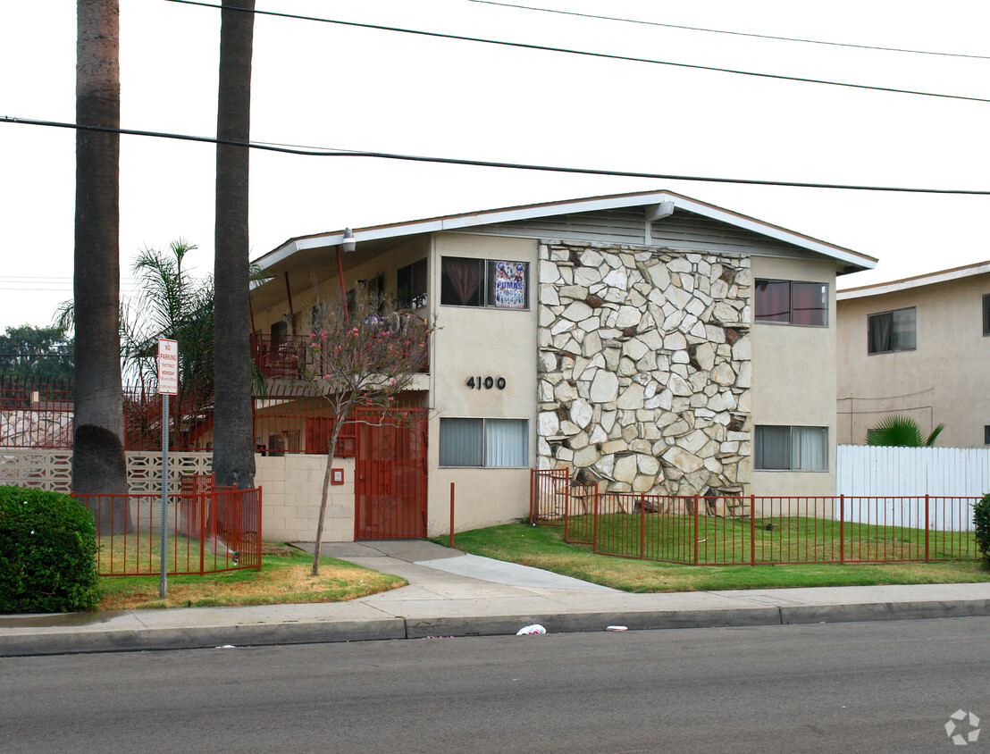 Foto del edificio - Kingsley Apartments