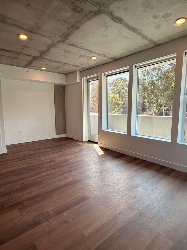 Interior Photo - Rainford Apartments