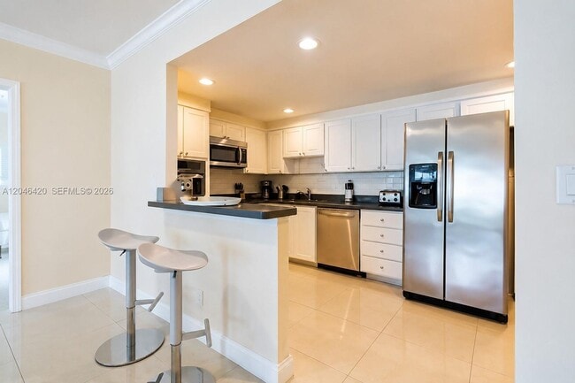 Photo - 19370 Collins Avenue 716 House