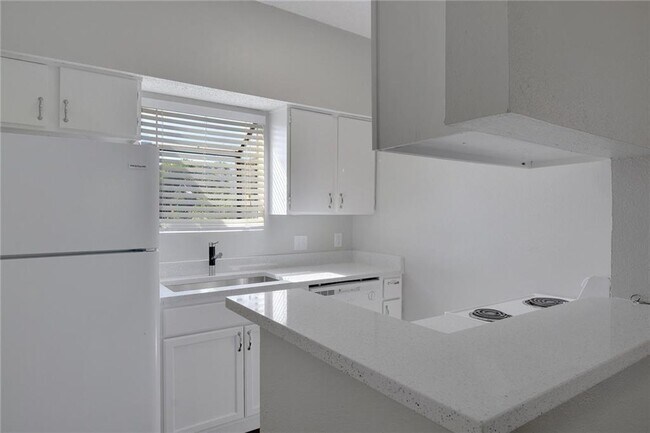 Foto del edificio - 9507 Kempler Dr