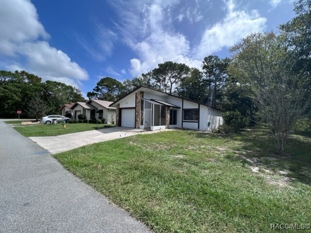 Building Photo - 100 Chinaberry Cir