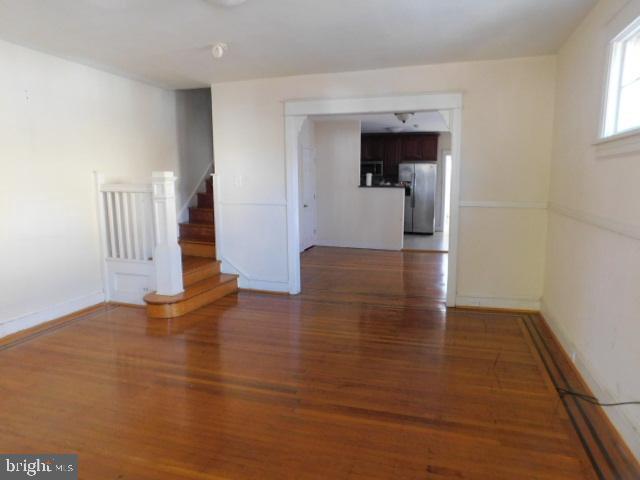 Primary Photo - 122 Beverly Ave