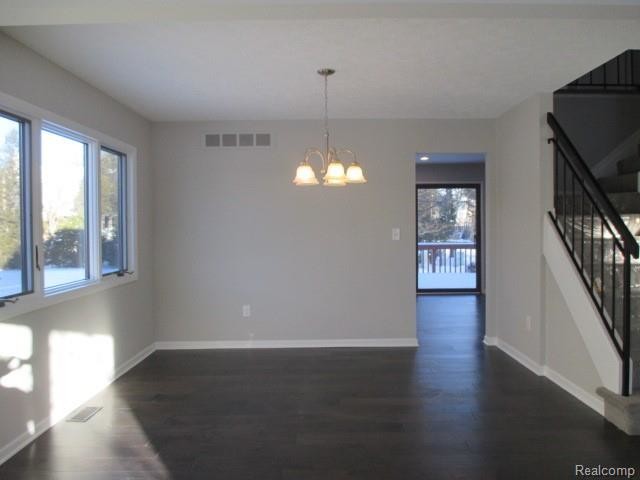 Building Photo - 4136 Bristol Dr