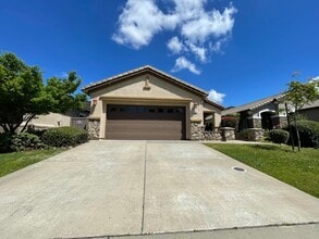 Building Photo - 444 Lone Spur Dr