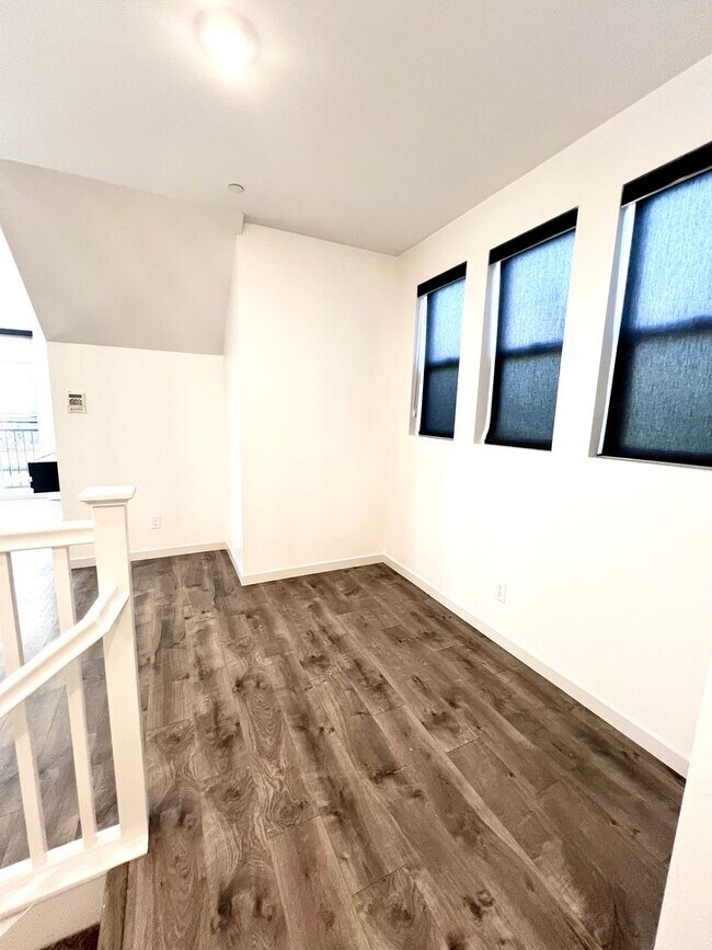 Foto del edificio - Beautiful 2 Bedroom 2 Bath at the Mills on...