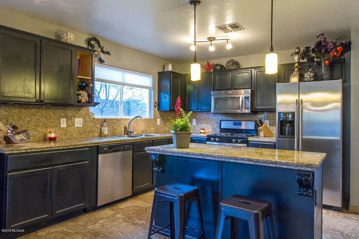 Primary Photo - 4BR, 2BA home in Mesquite Ranch - Vail Sch...