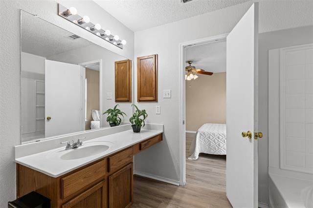 Building Photo - 13717 Canyon Ranch Rd