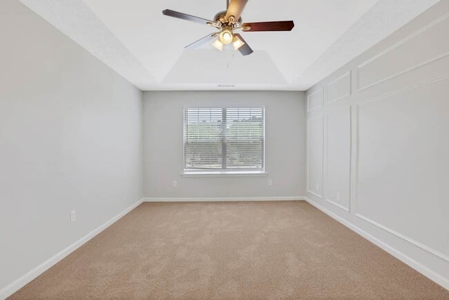 Photo - 1700 Chanson Pl NE House