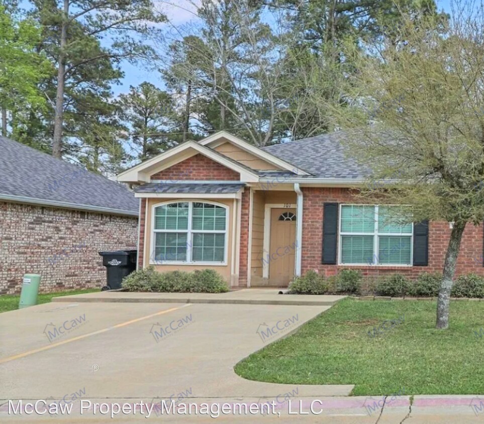 Primary Photo - 2 br, 2 bath House - 1616 Stanley Dr. Unit...