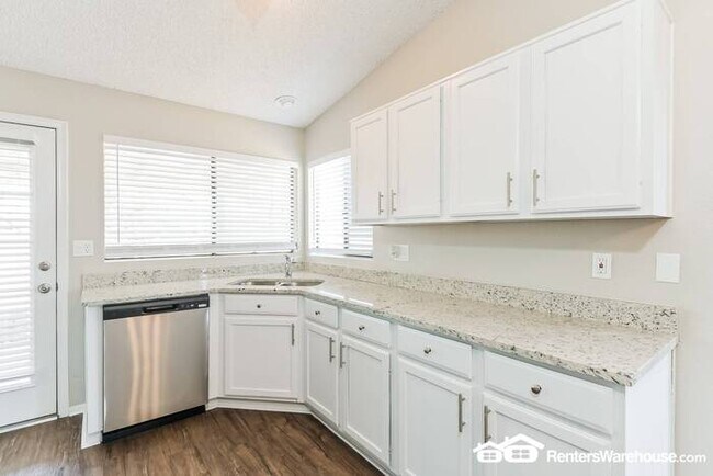 Foto del edificio - Recently updated 3 Bed, 2 Bath home in Tuc...