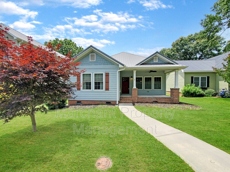 Primary Photo - 102 State Rd S-23-237