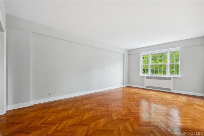 Building Photo - 45 Popham Rd