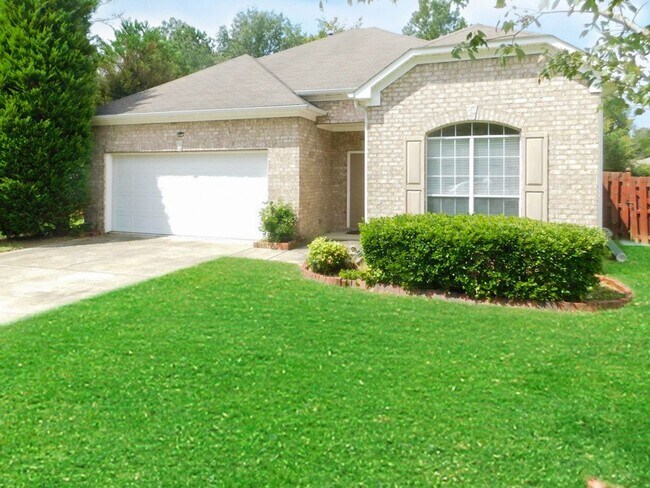 Building Photo - 308 Park Village Dr