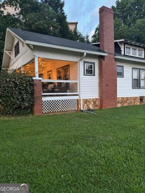 Foto del edificio - 80 N Bell St