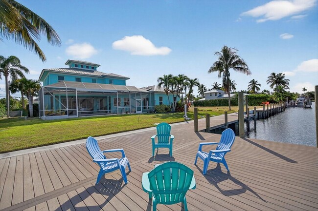 Foto del edificio - 8551 SE Driftwood St