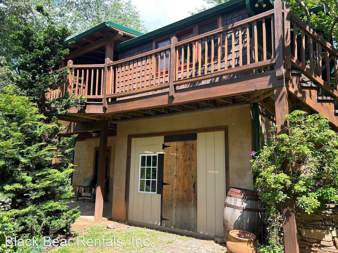 Foto principal - 1 br, 1 bath House - 16 Lindsey Rd.