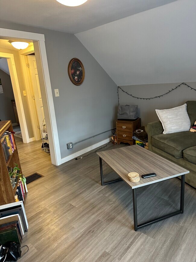 Foto del edificio - 1621-1623 Hyde Ave