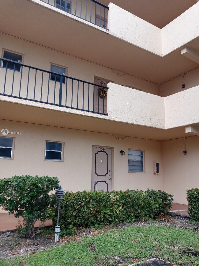 Foto del edificio - 101 Berkley Rd