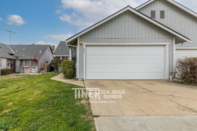 Building Photo - 5234 Janell Way