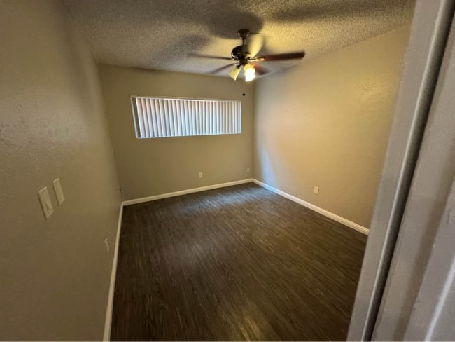 Photo - 1028 Orange Ave Apartment