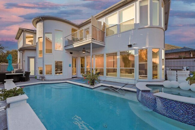 Foto del edificio - 3216 Gleneagles Ct