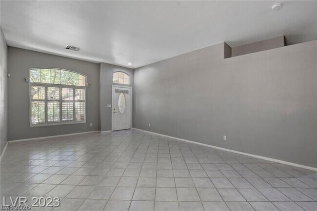 Building Photo - 1465 Verde Triandos Dr