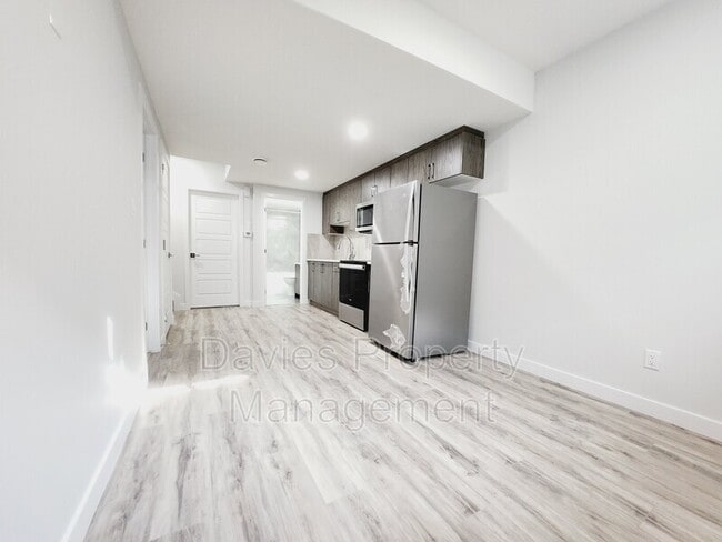 Building Photo - 8805 Carson Way SW