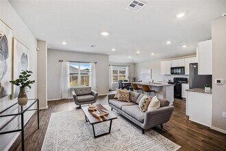 Building Photo - 6100 Shanjia Dr