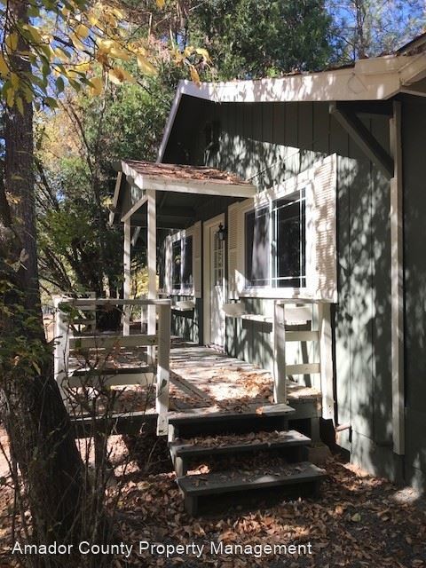 Foto principal - 3 br, 2 bath House - 14245 Pine Grove Volc...