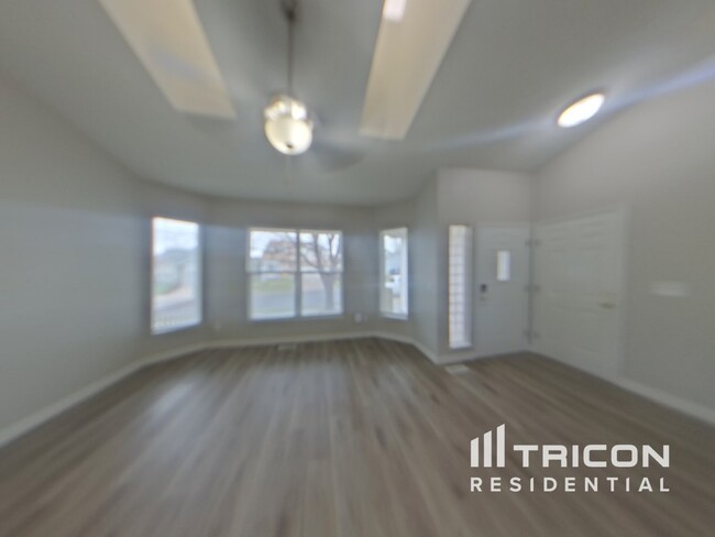 Foto del edificio - 5950 Fescue Dr