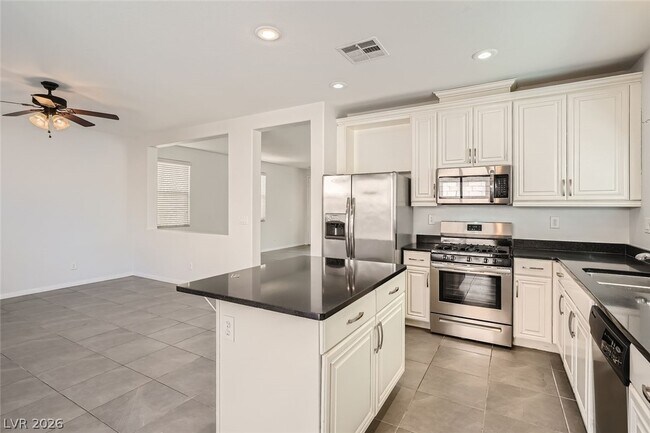 Foto del edificio - 11783 Red Water Ct