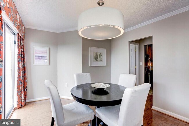 Foto del edificio - 1239 Vermont Ave NW