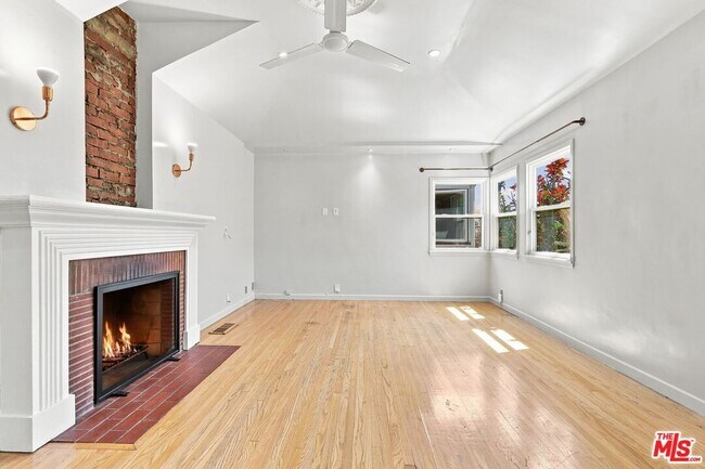 Foto del edificio - 5412 Marburn Ave