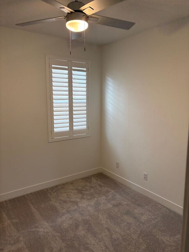 Building Photo - BRAND NEW HOME IN PEORIA