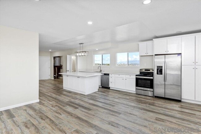 Foto del edificio - 27775 Burnt Mountain Rd