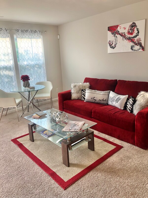 Primary Photo - 3 BEDROOM FULLY FURNISHED - UTILITIES INC