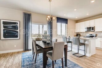 Building Photo - 5102 Lumos Ln