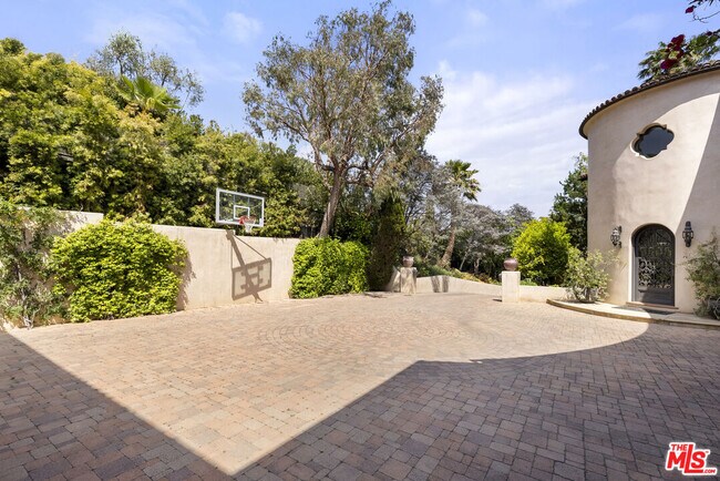 Foto del edificio - 361 Fordyce Rd