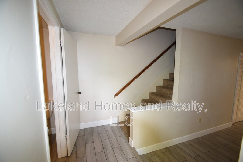 Foto principal - 2722 S San Gully Rd