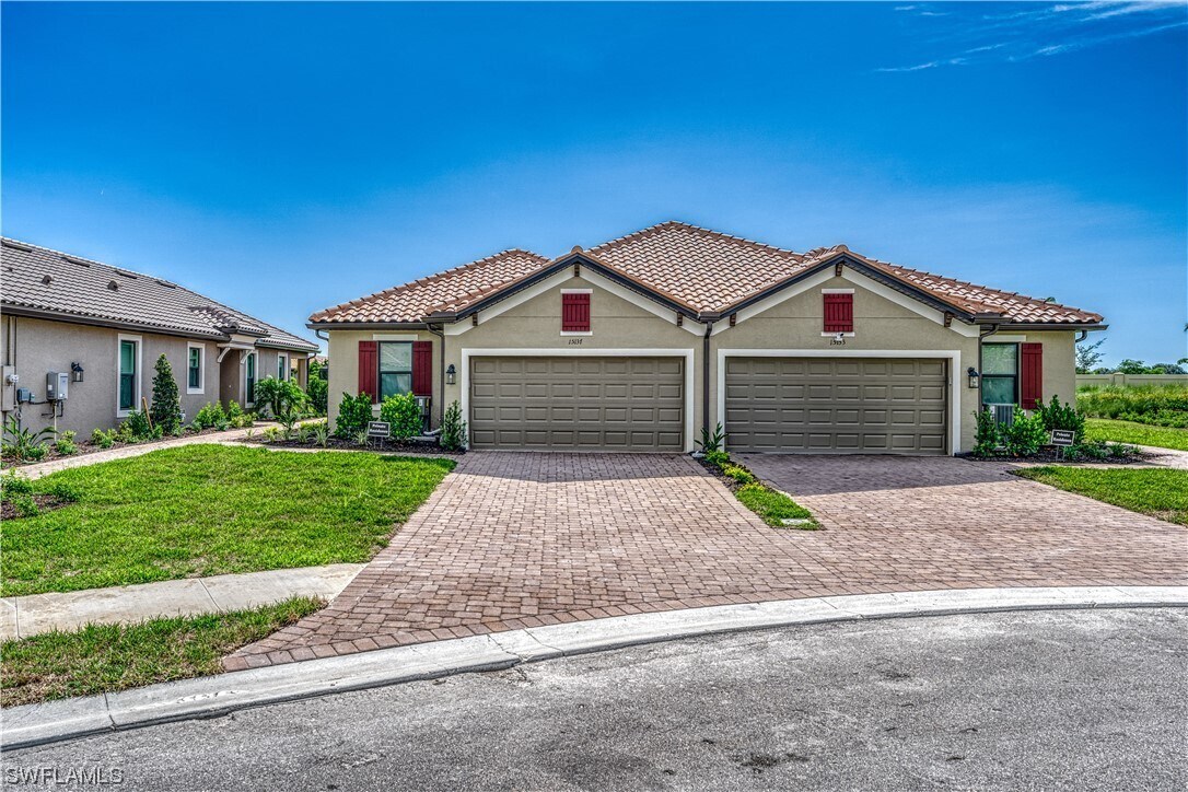 Foto principal - 15137 Sacile St
