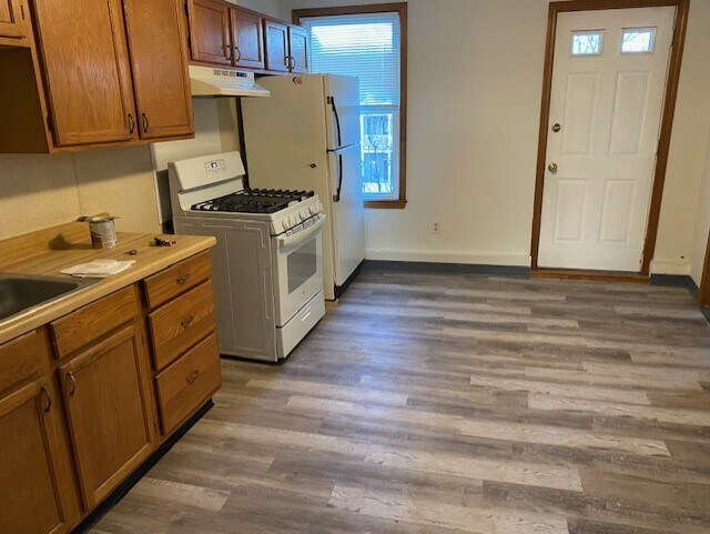 Foto principal - 417 Somerville Ave